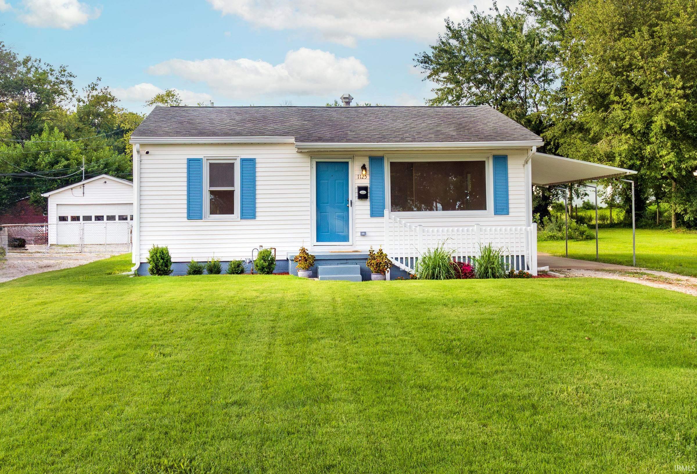 Property Photo: 1125 W Heerdink Avenue IN 47710