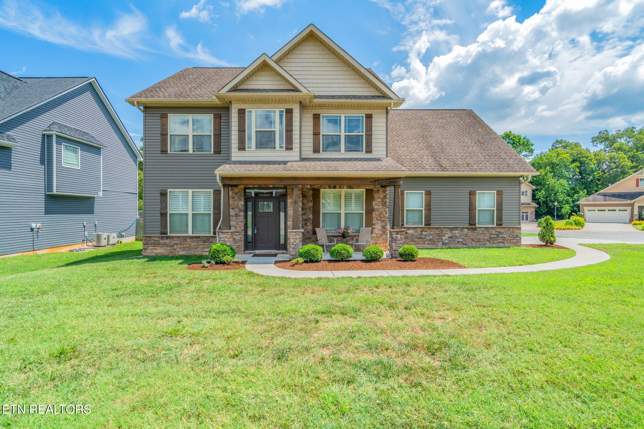 Property Photo: 1202 Quicksilver Way TN 37922