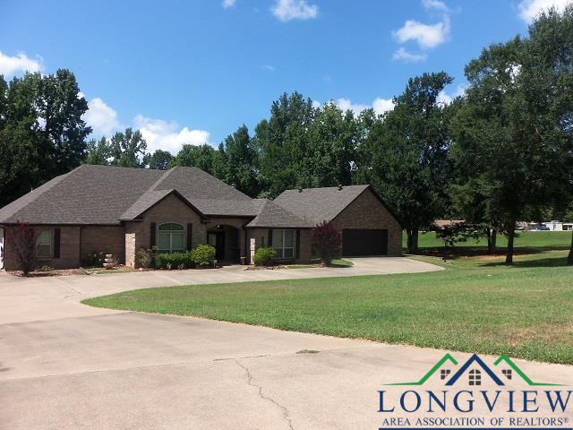 Property Photo: 2702 Houston Street TX 75662-9876