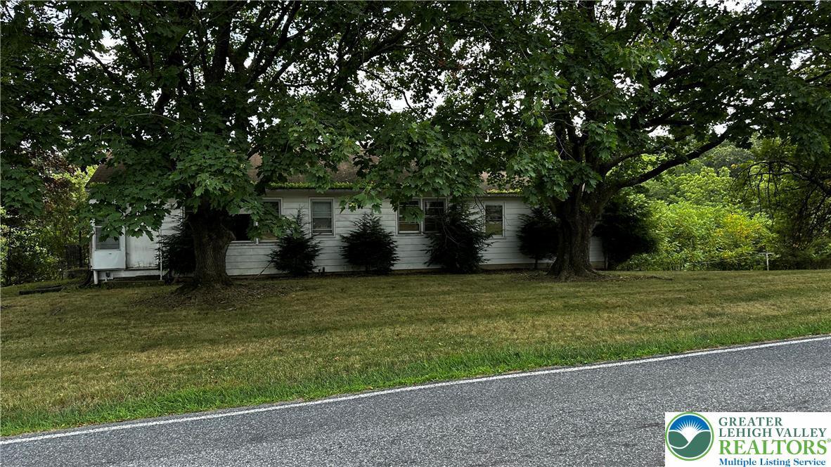 Property Photo:  3741 Weidasville Road  PA 18078 