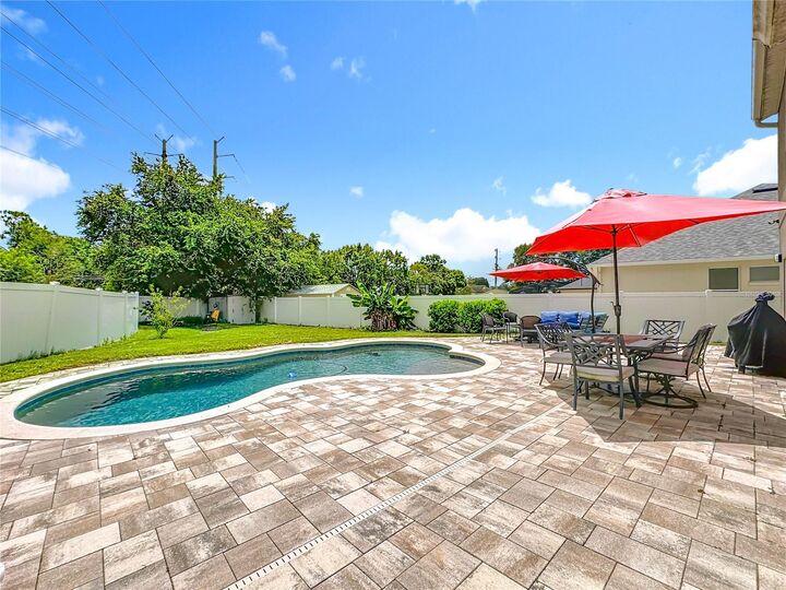 Property Photo:  2383 Winding Cove  FL 32765 