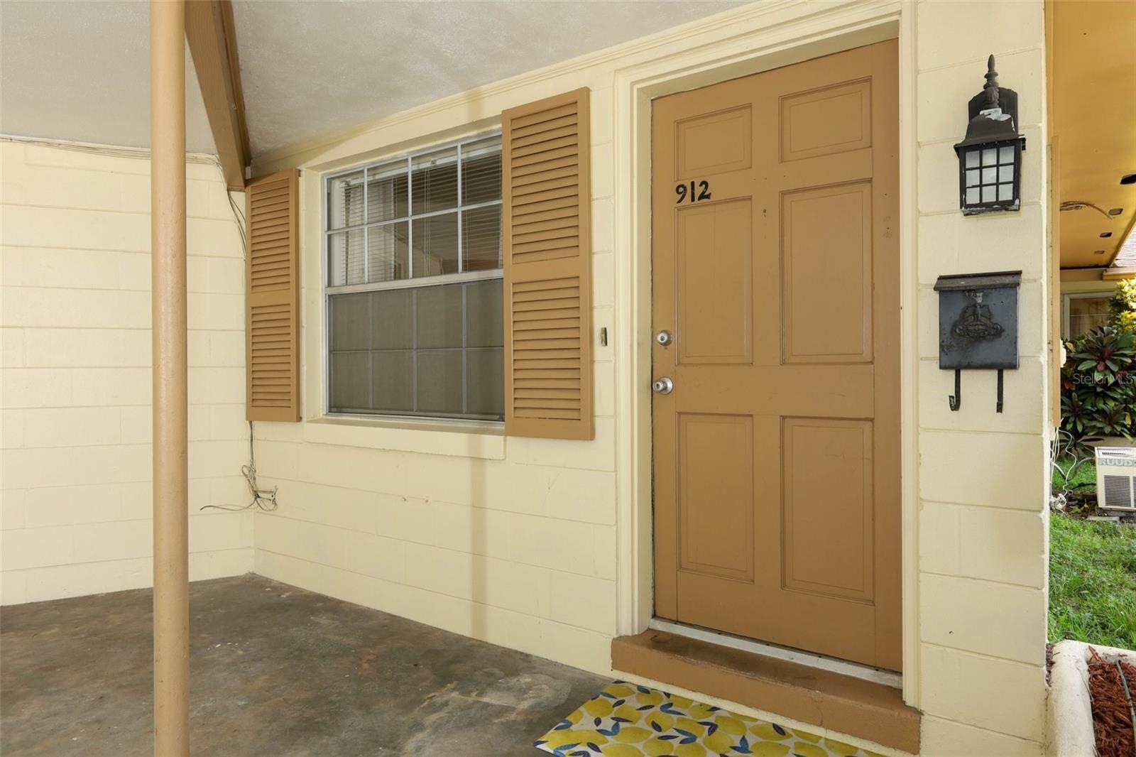 Property Photo: 912 La Salle Avenue FL 32803