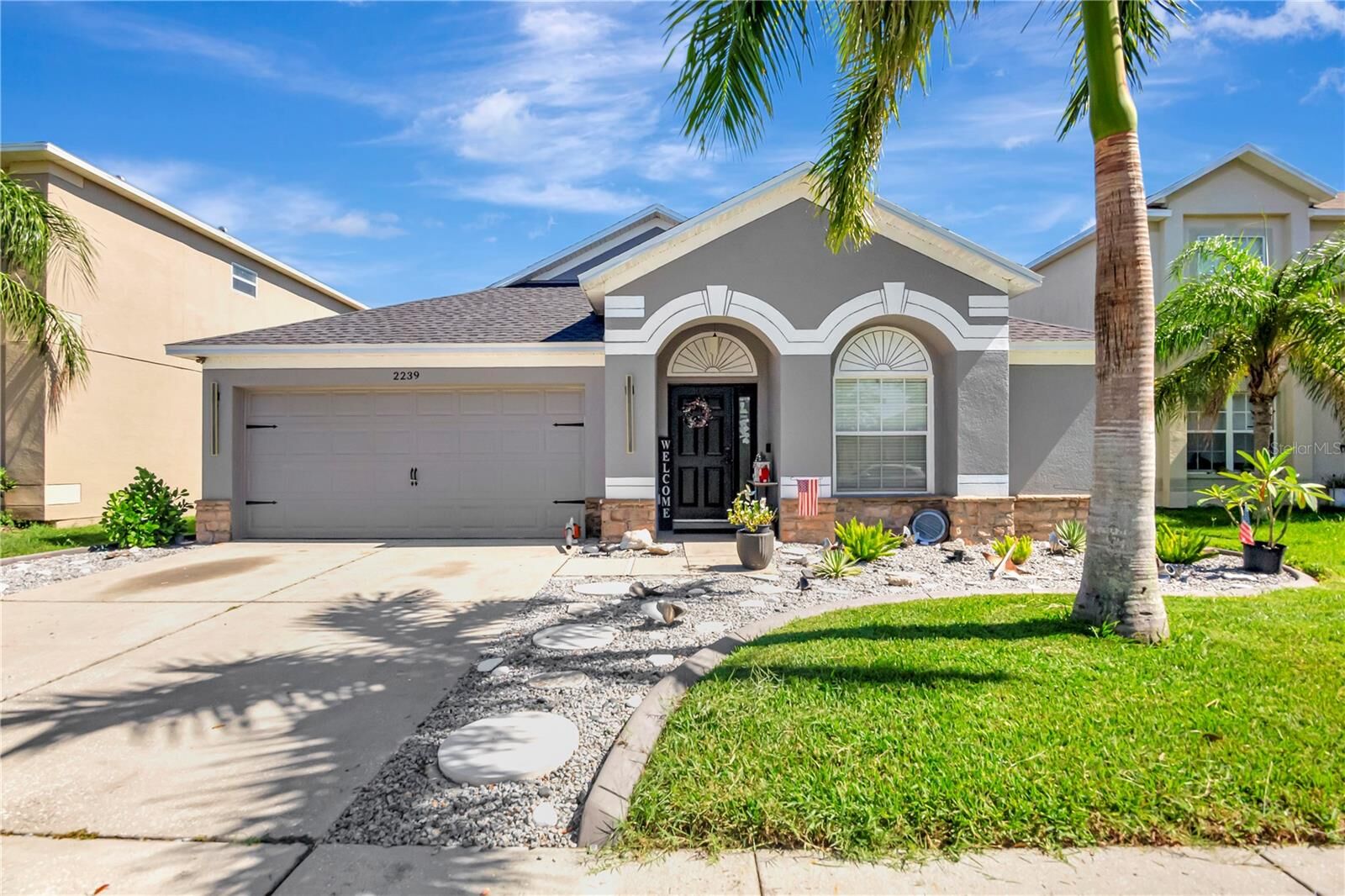 Property Photo: 2239 Roanoke Springs Drive FL 33570