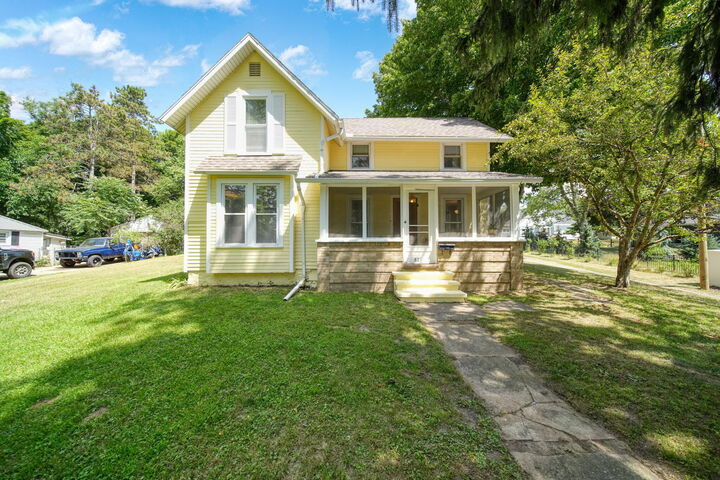 Property Photo: 87 State Street MI 49242