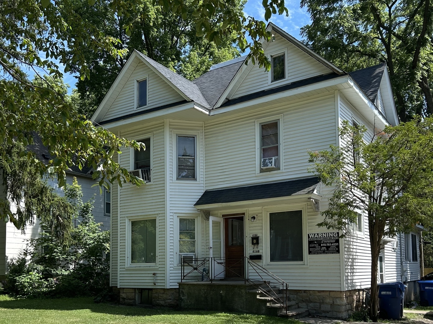 Property Photo:  416 College Avenue  IL 60115 