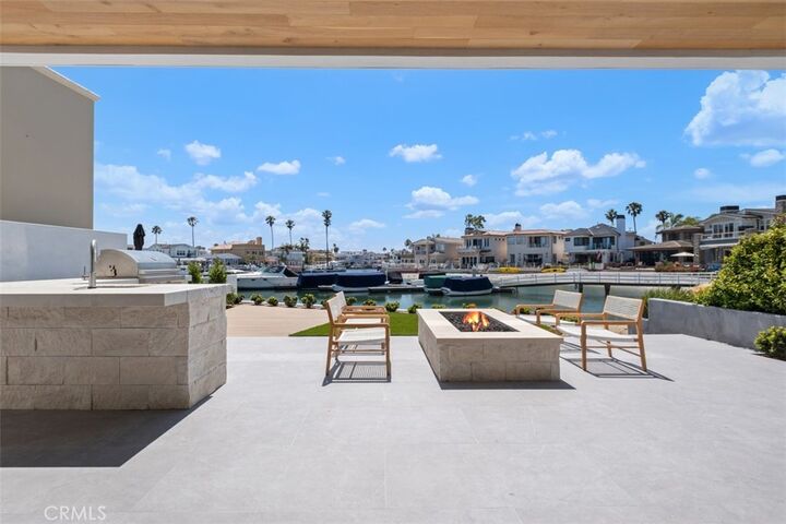 Property Photo:  20 Balboa Coves  CA 92663 
