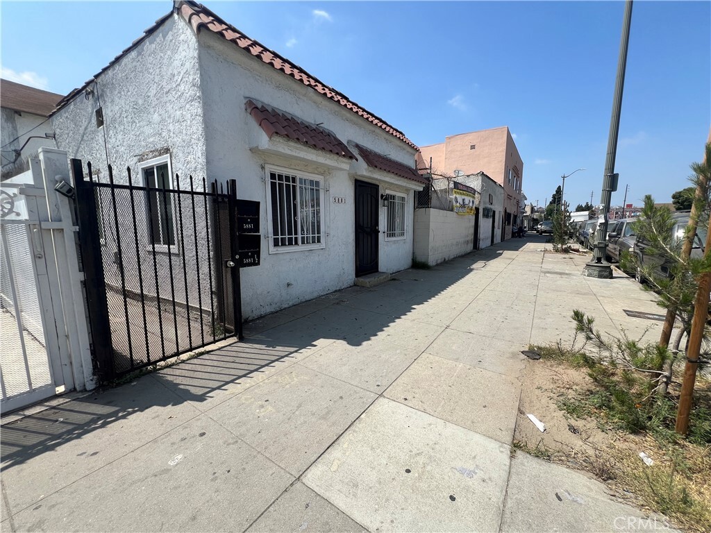Property Photo:  5881 S Broadway  CA 90003 