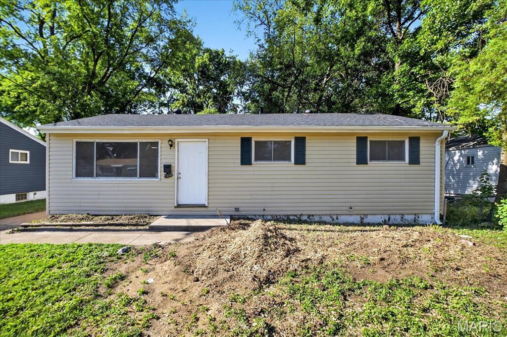 Property Photo: 1050 Ozment Drive MO 63033