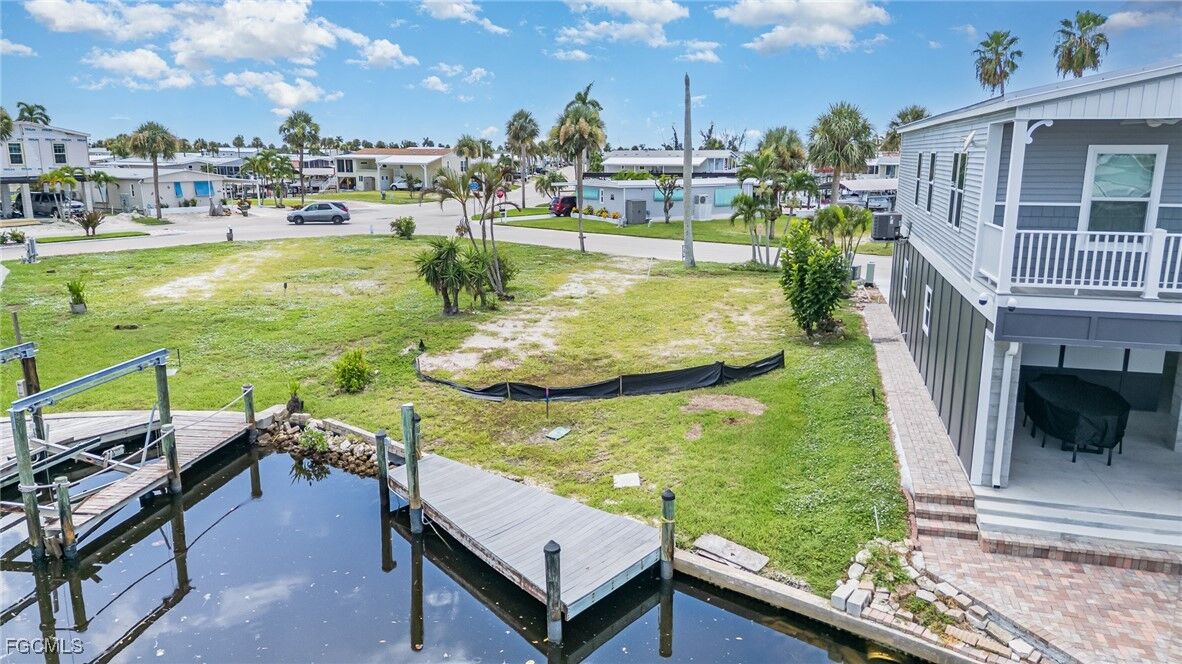 Property Photo:  11280 Dogwood Lane  FL 33931 