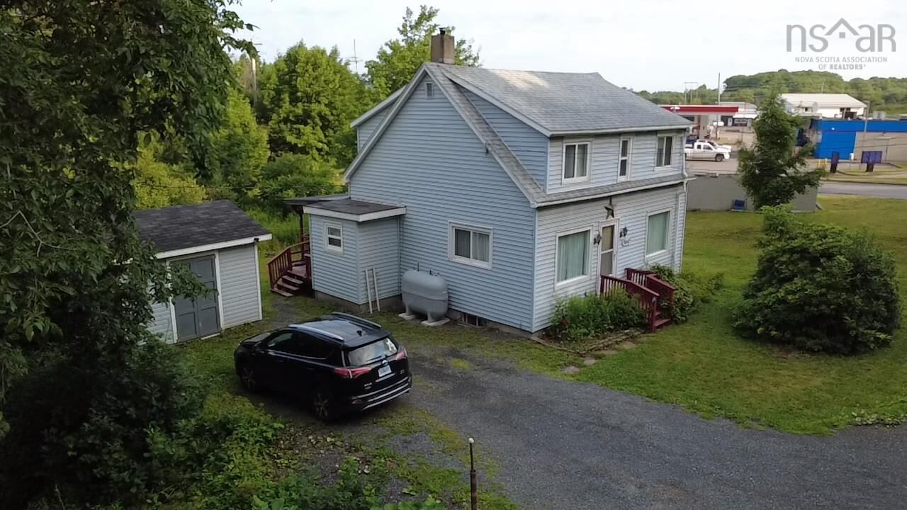 Property Photo: 5047 East River East Side Road NS B2H 5C5