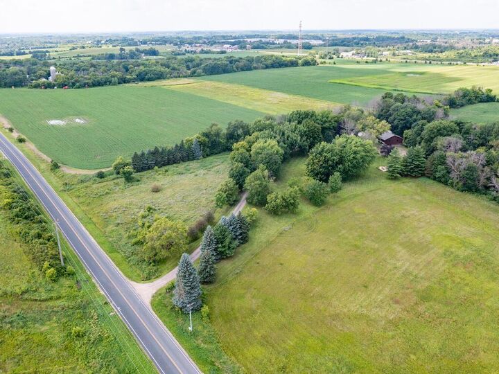 Property Photo:  3882 Chippewa Road  MN 55357 