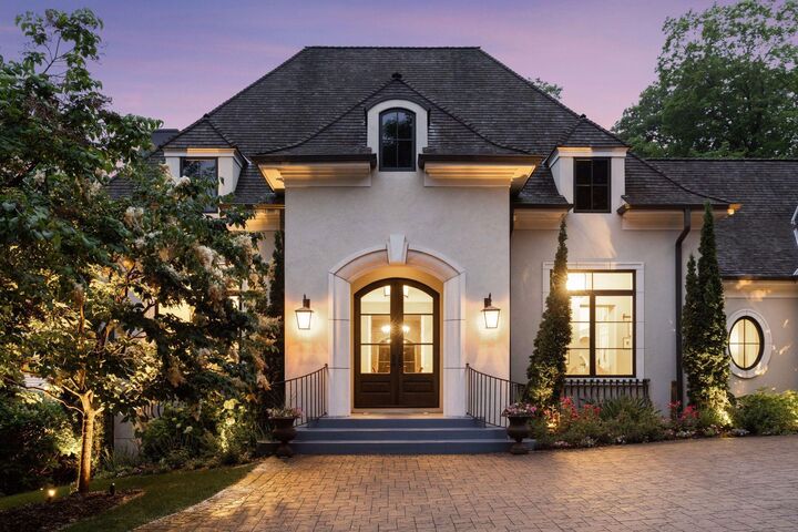 405 Carpenters Point  Wayzata MN 55391 photo