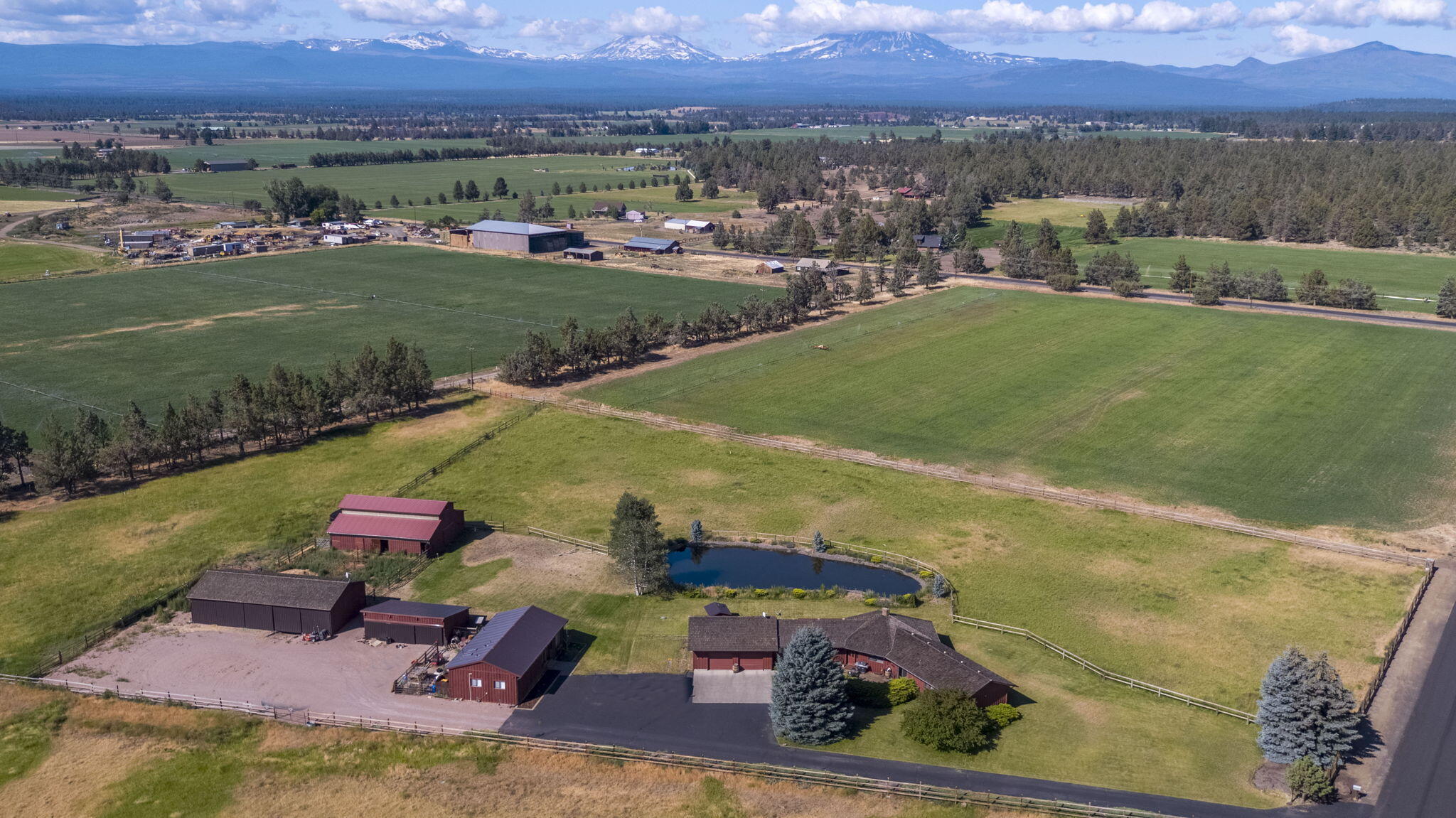 Property Photo: 18075 Fadjur Lane OR 97759