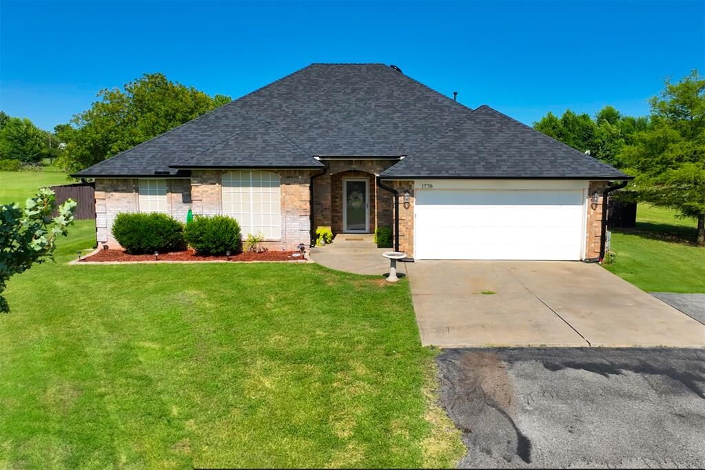 Property Photo: 1778 S Ruby Drive OK 73010
