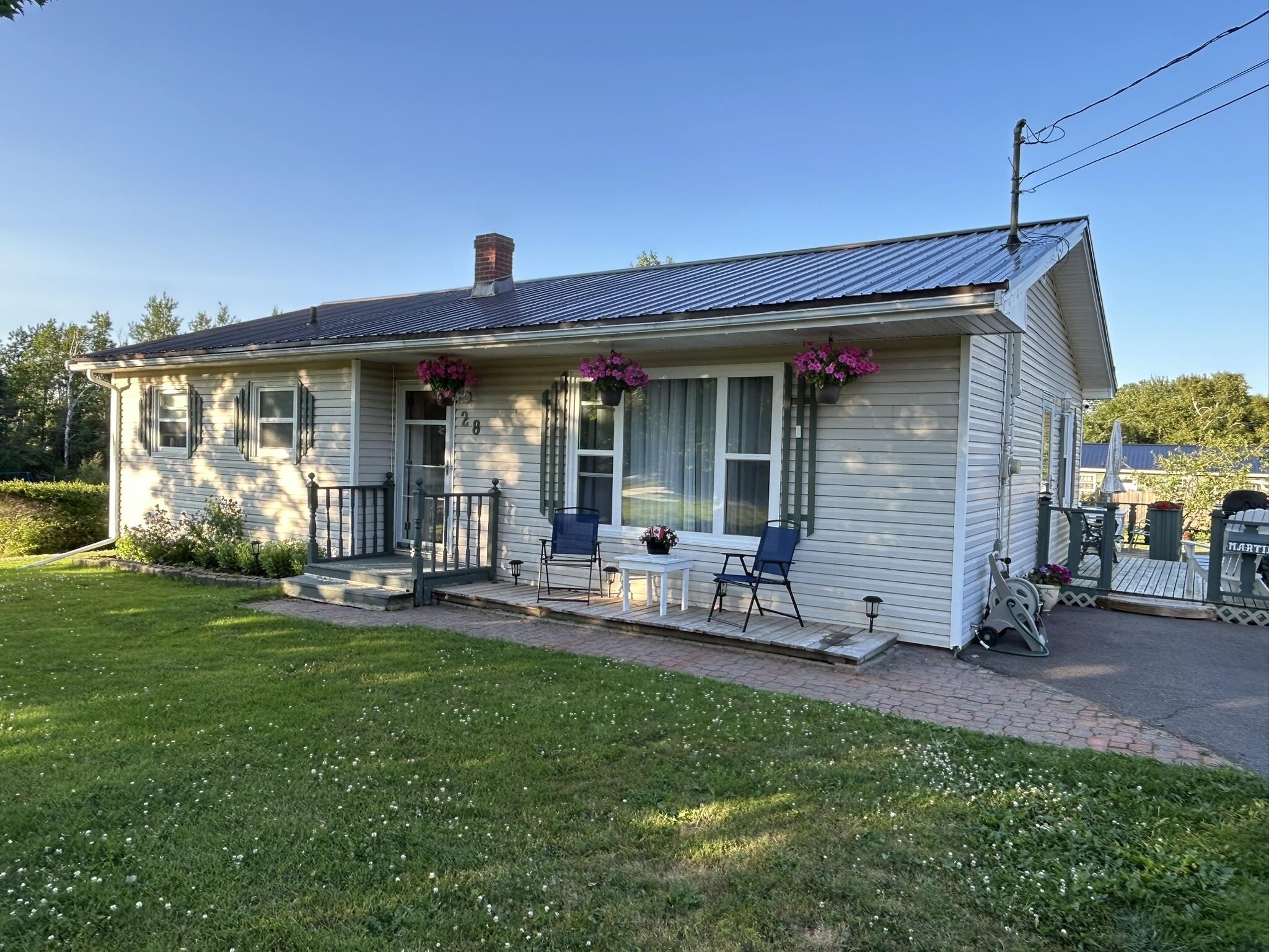 Property Photo:  28 Orchard Drive  PE C1B 1K7 