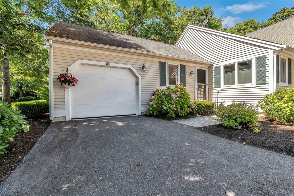 Property Photo:  115 Leisure Green Dr 115  MA 02649 