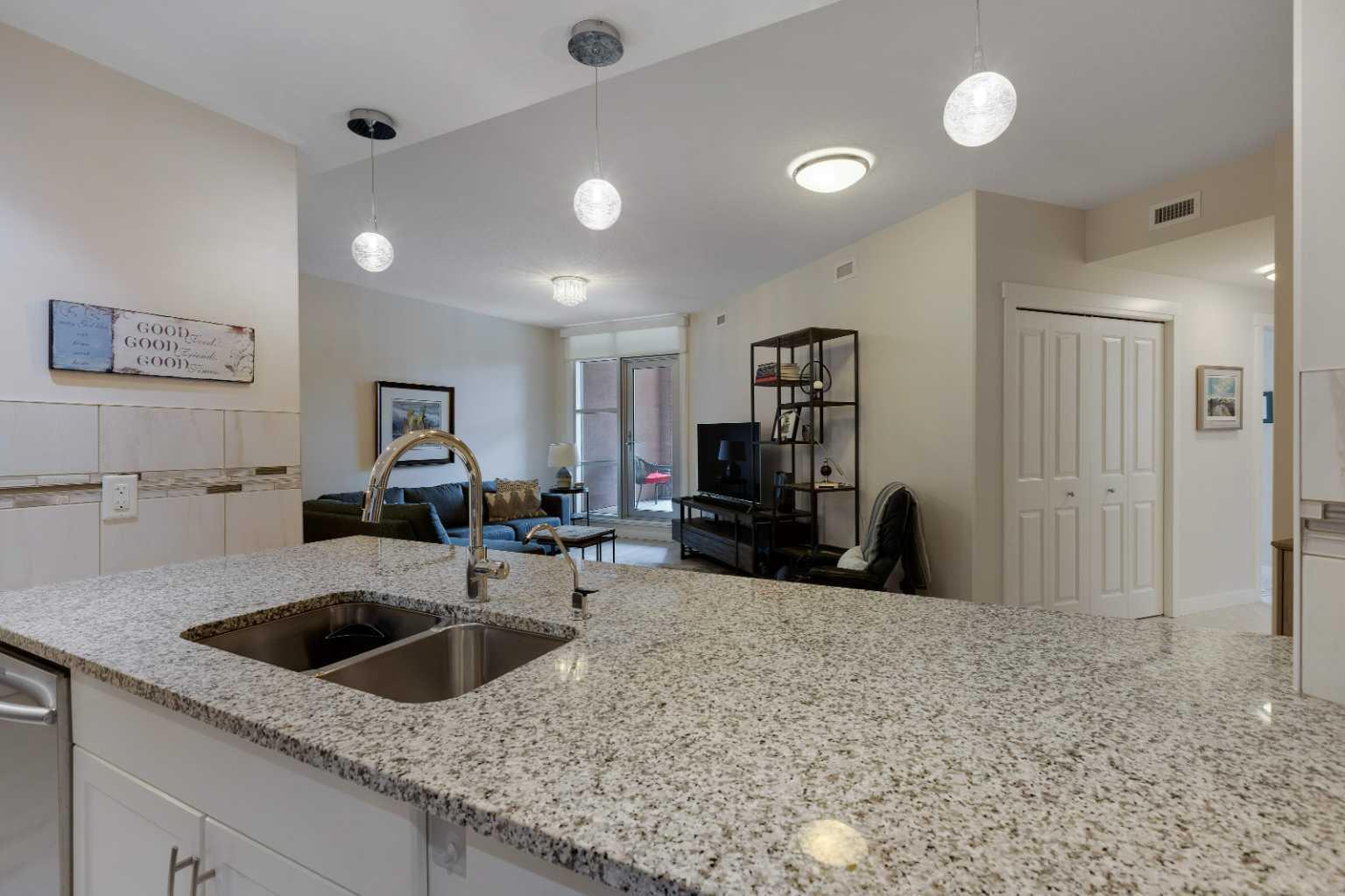 Photo de la propriété: 32 Varsity Estates Circle NW 109 AB T3A 2Y1