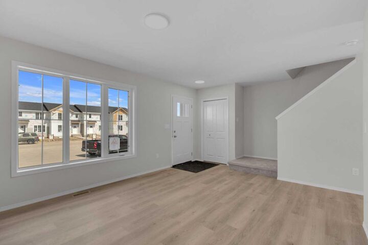 Property Photo:  10 Anna Close  AB T4M 0N1 