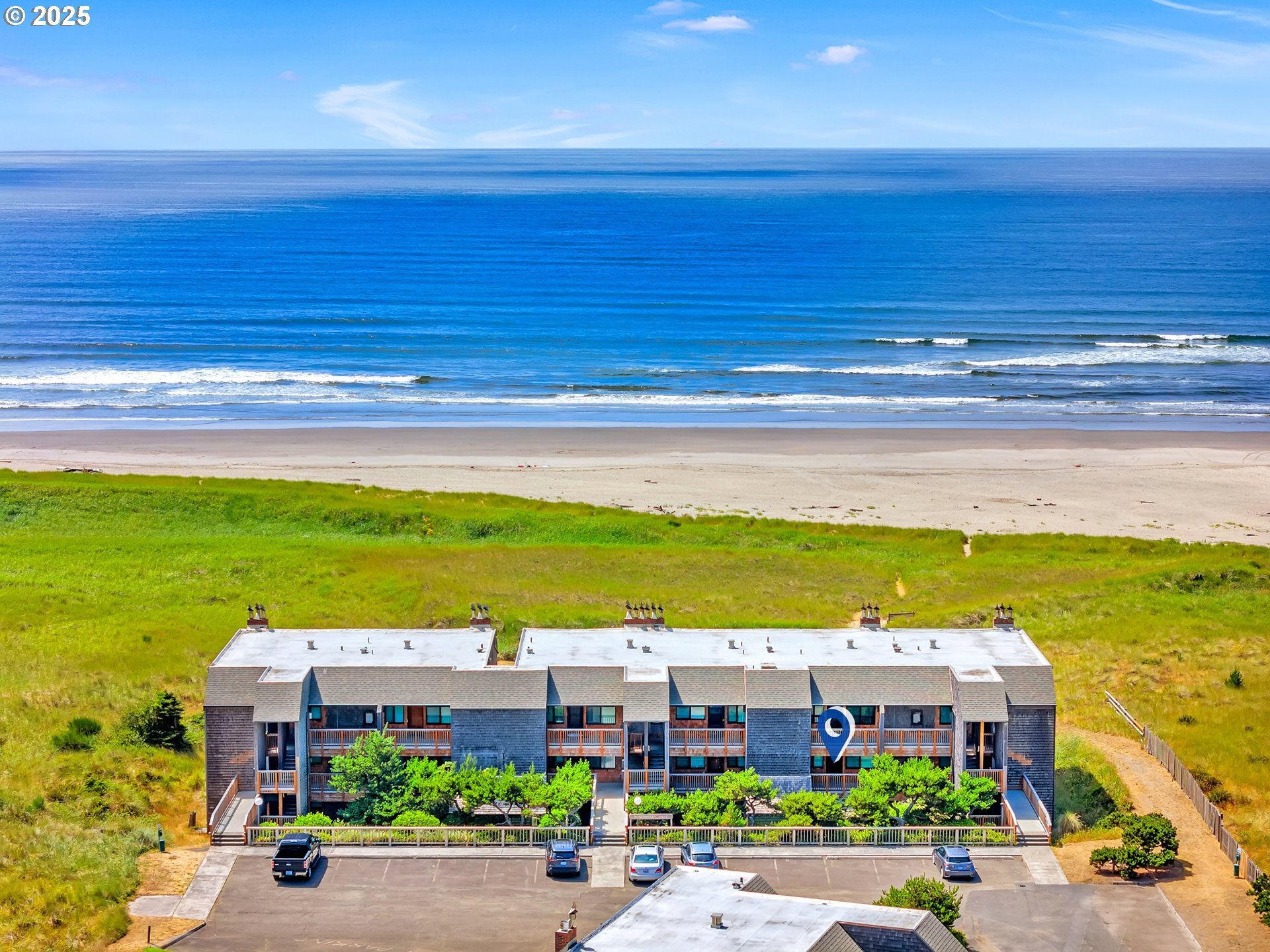 Property Photo: 856 Neacoxie Blvd 311 OR 97138