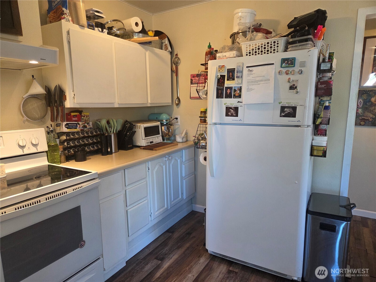 Property Photo: 3407 Columbia Heights Road WA 98632