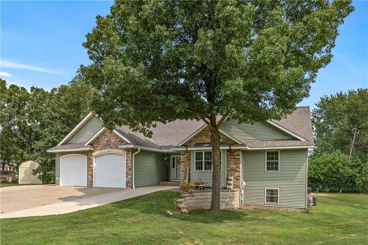 2929 Venus Avenue  Eau Claire WI 54703 photo