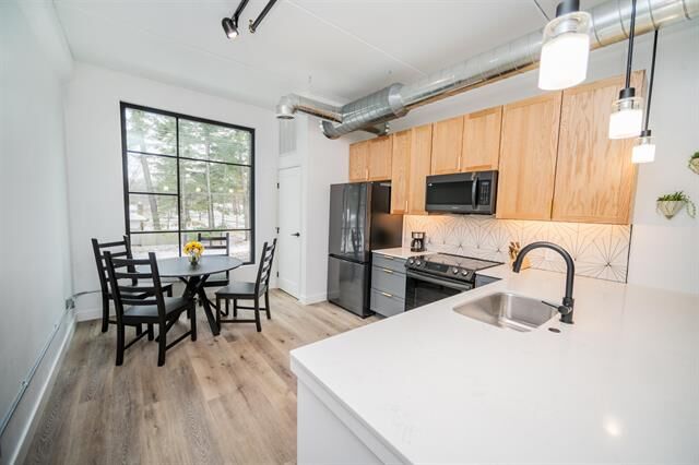 Property Photo:  1825 E Eighth Street  MI 49686 