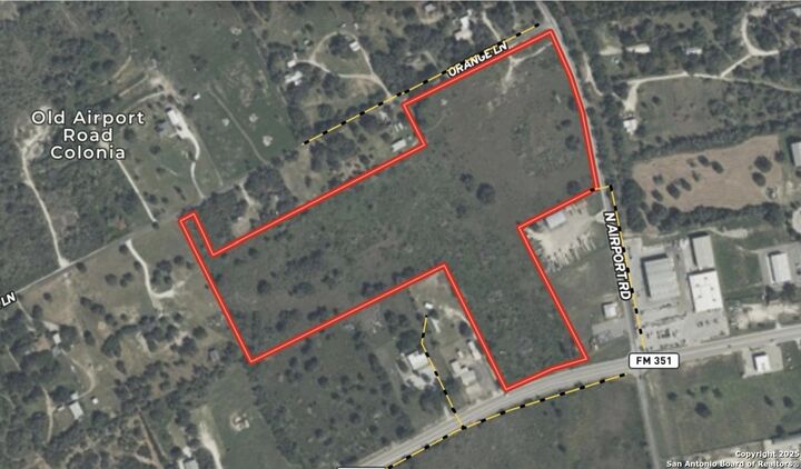 Property Photo: 000 000 TX 78102