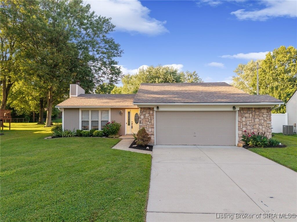 Property Photo: 312 Mary Drive IN 47150