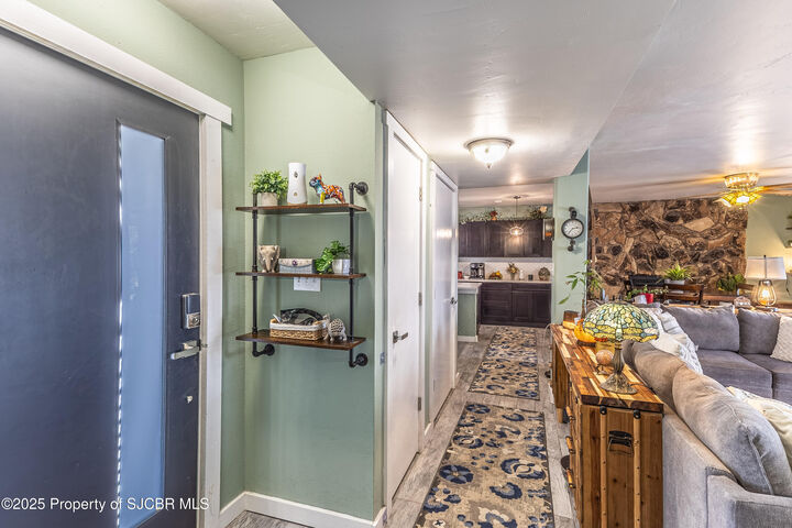 Property Photo:  605 E 37th Street  NM 87401 