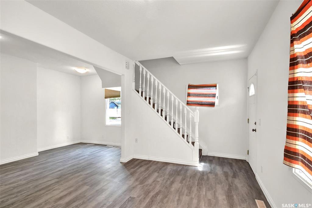 Photo de la propriété: 202 32nd Street W SK S7L 0S4