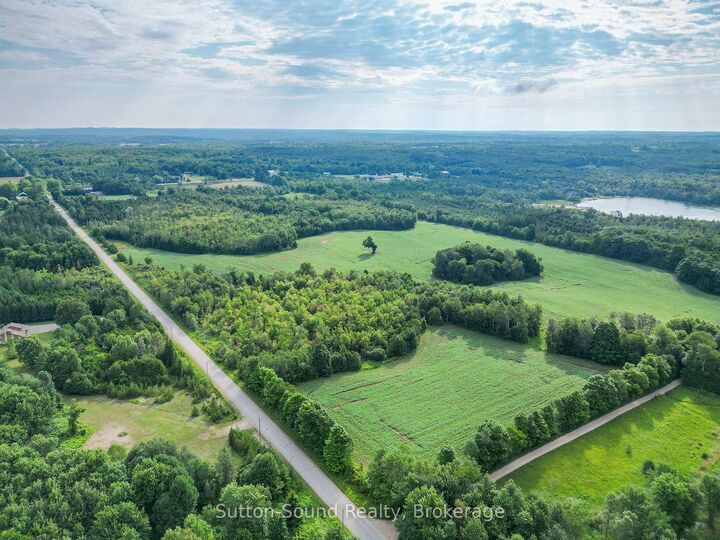 Pl11-12 10 Side Road  Chatsworth ON N0H 1G0 photo