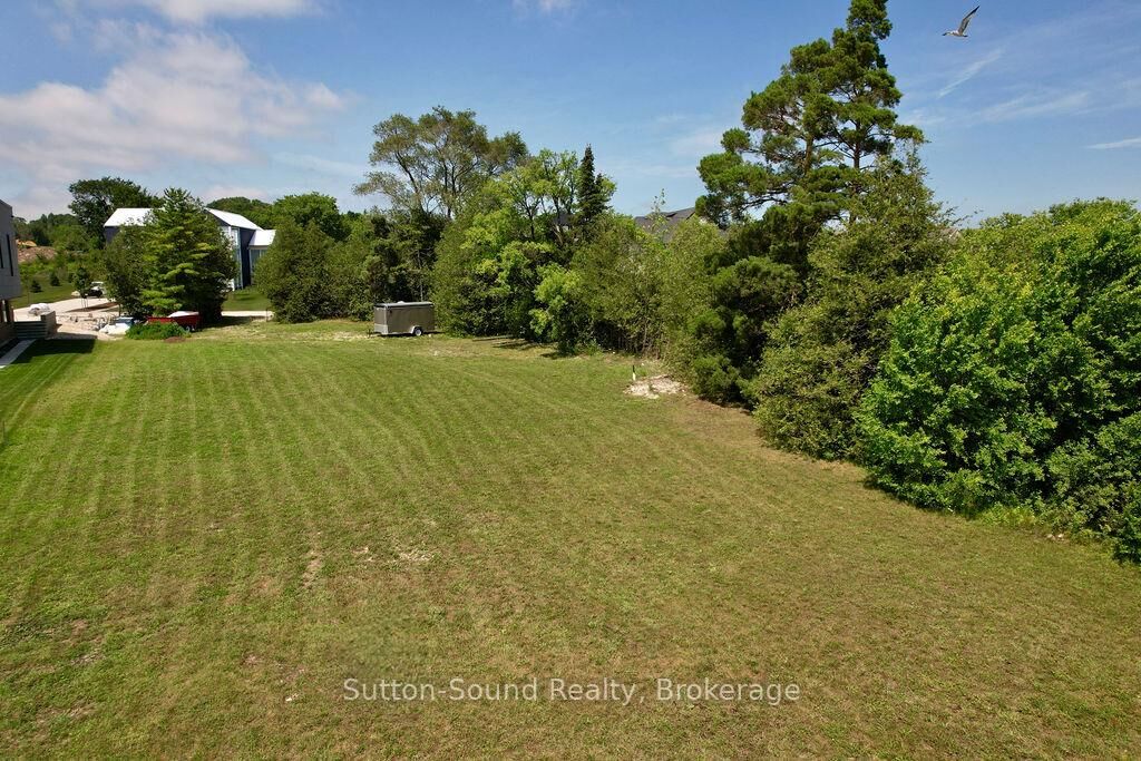 Property Photo:  542 Punkinseed Lane  ON N0H 1S0 