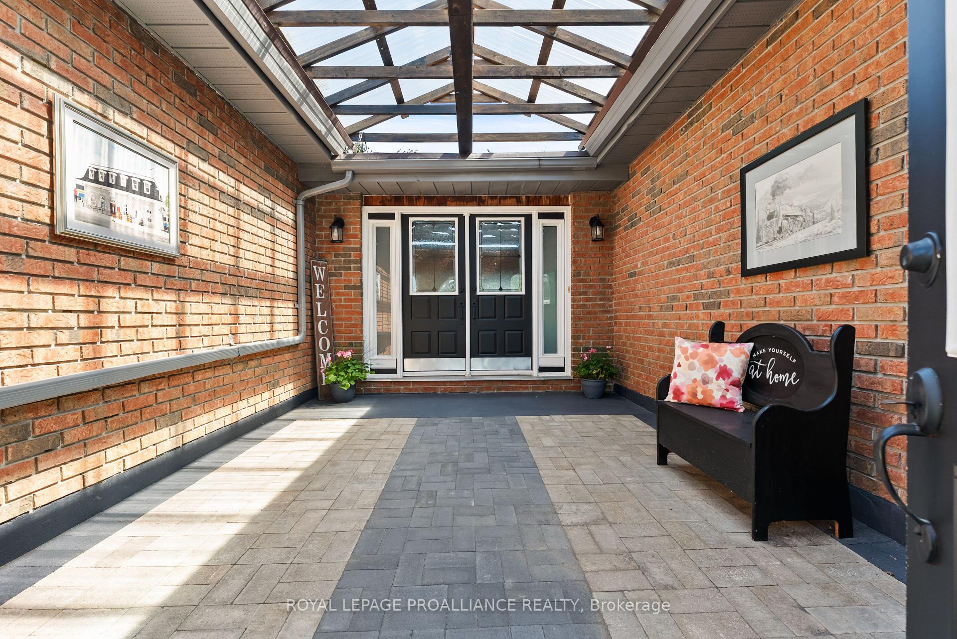 Property Photo: 240 River Road ON K0K 1V0