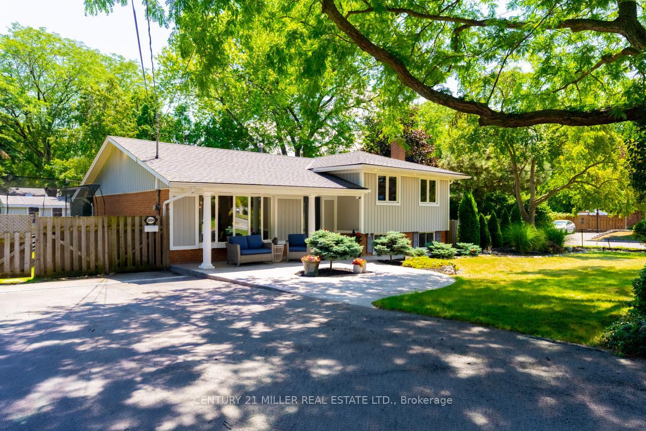 Photo de la propriété: 1004 Marley Crescent ON L7T 3S1