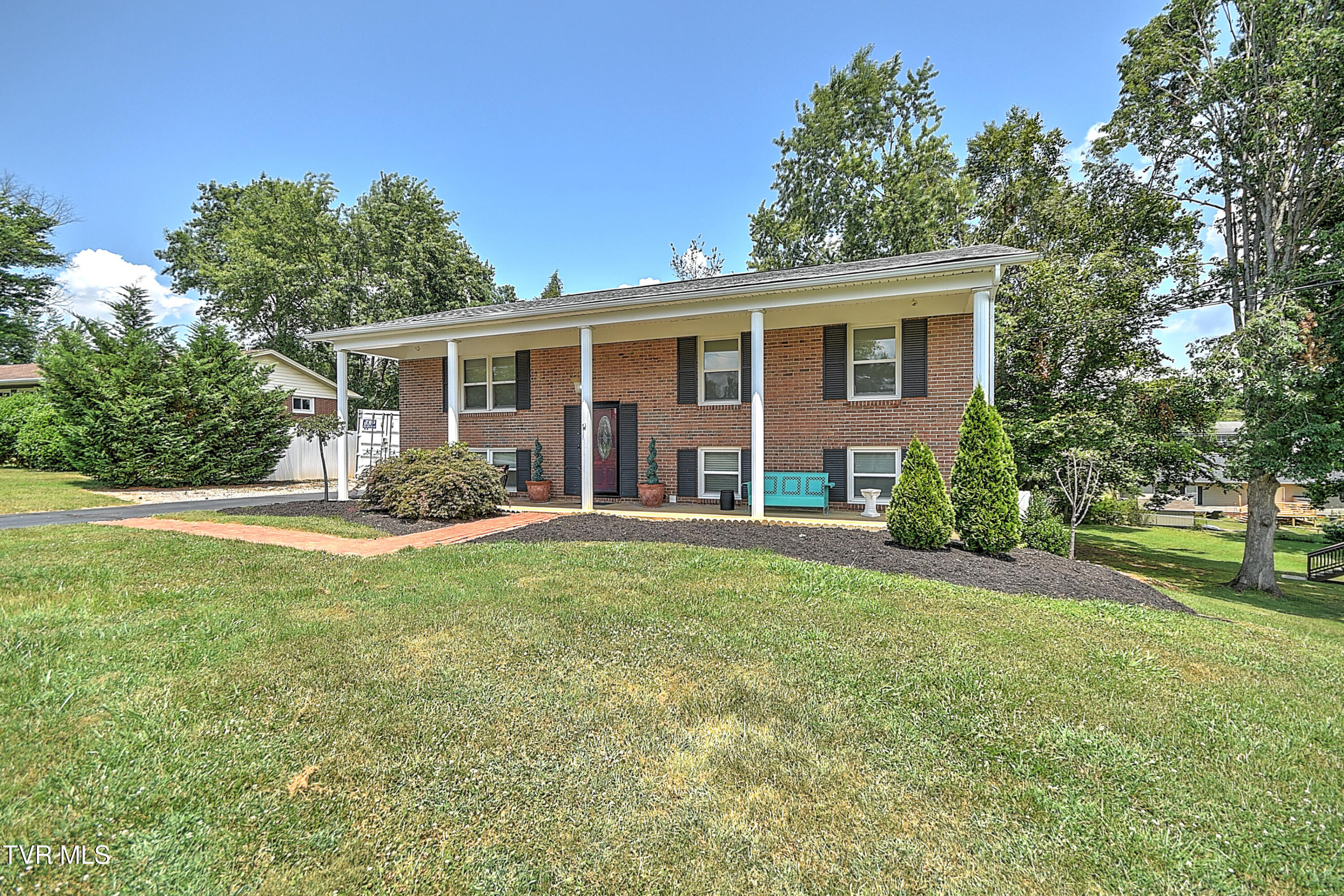111 Wayfair Drive  Greeneville TN 37743 photo
