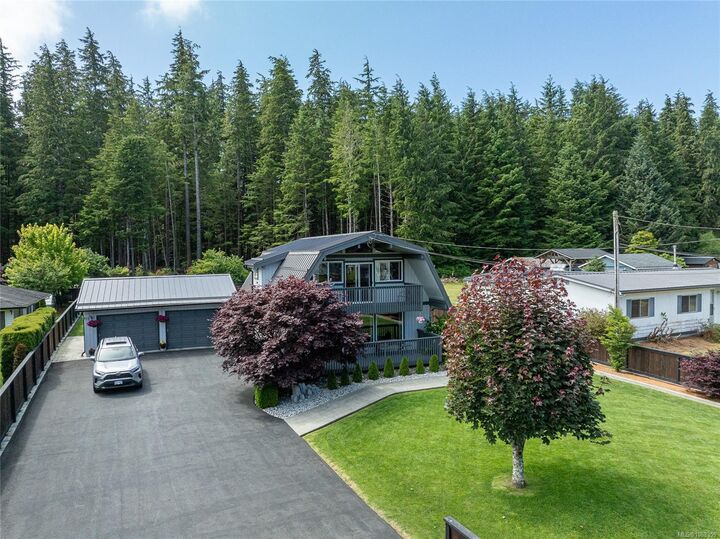 Property Photo:  5830 Beaver Harbour Rd  BC V0N 2P0 