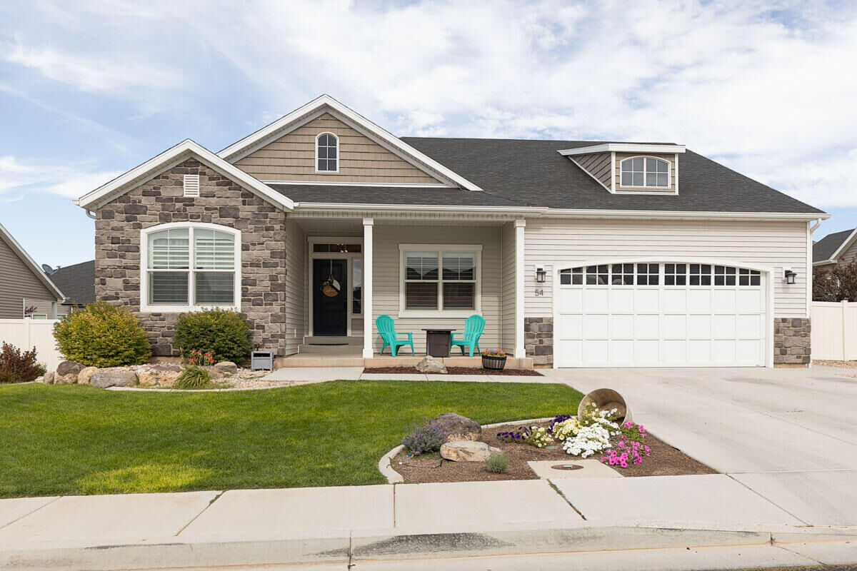 Property Photo: 54 N 2825 W UT 84720
