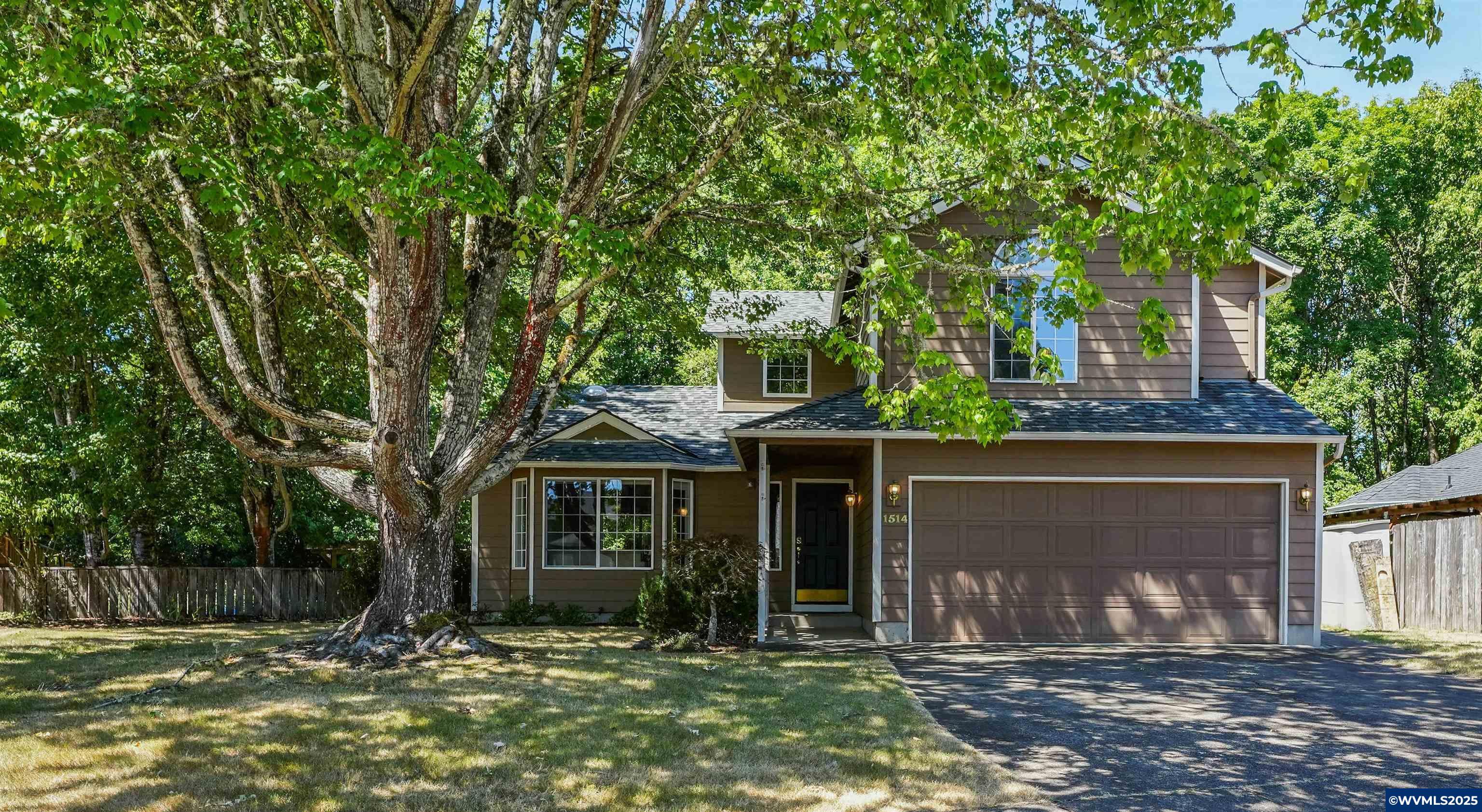 Property Photo:  1514 SW Birdie Dr  OR 97333 