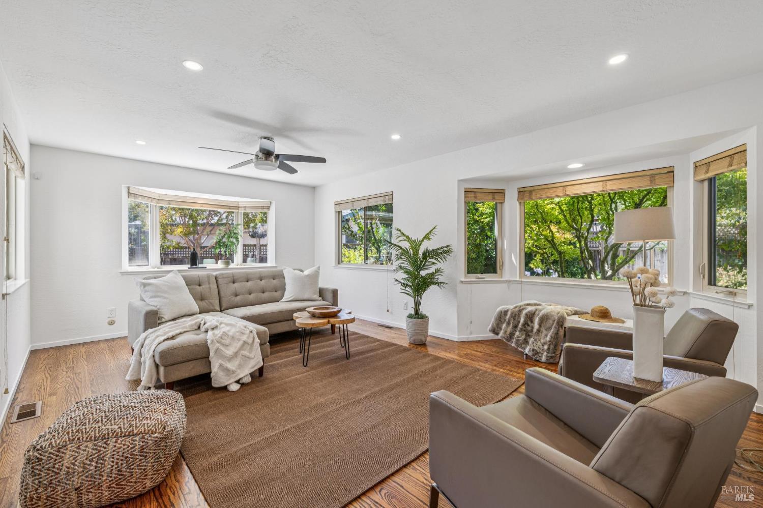 Property Photo:  2361 Dominic Drive  CA 94947 