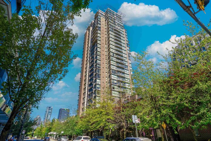 Property Photo:  1068 Hornby Street 1509  BC V6Z 2Y7 