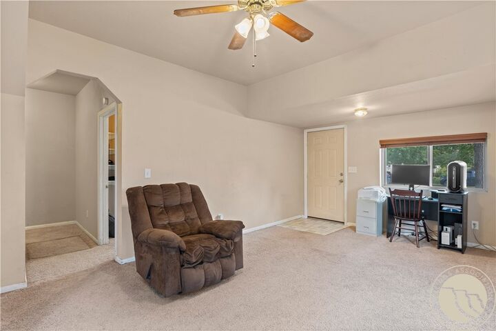 Property Photo: 518 Date Avenue MT 59044