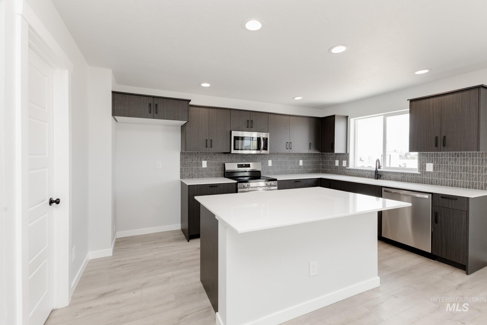 Property Photo: 13377 Regrade St ID 83607