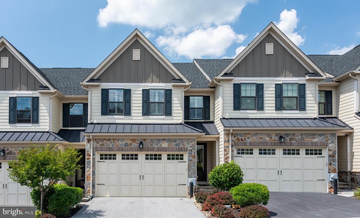 Property Photo: 115 Rehoboth Road PA 19087