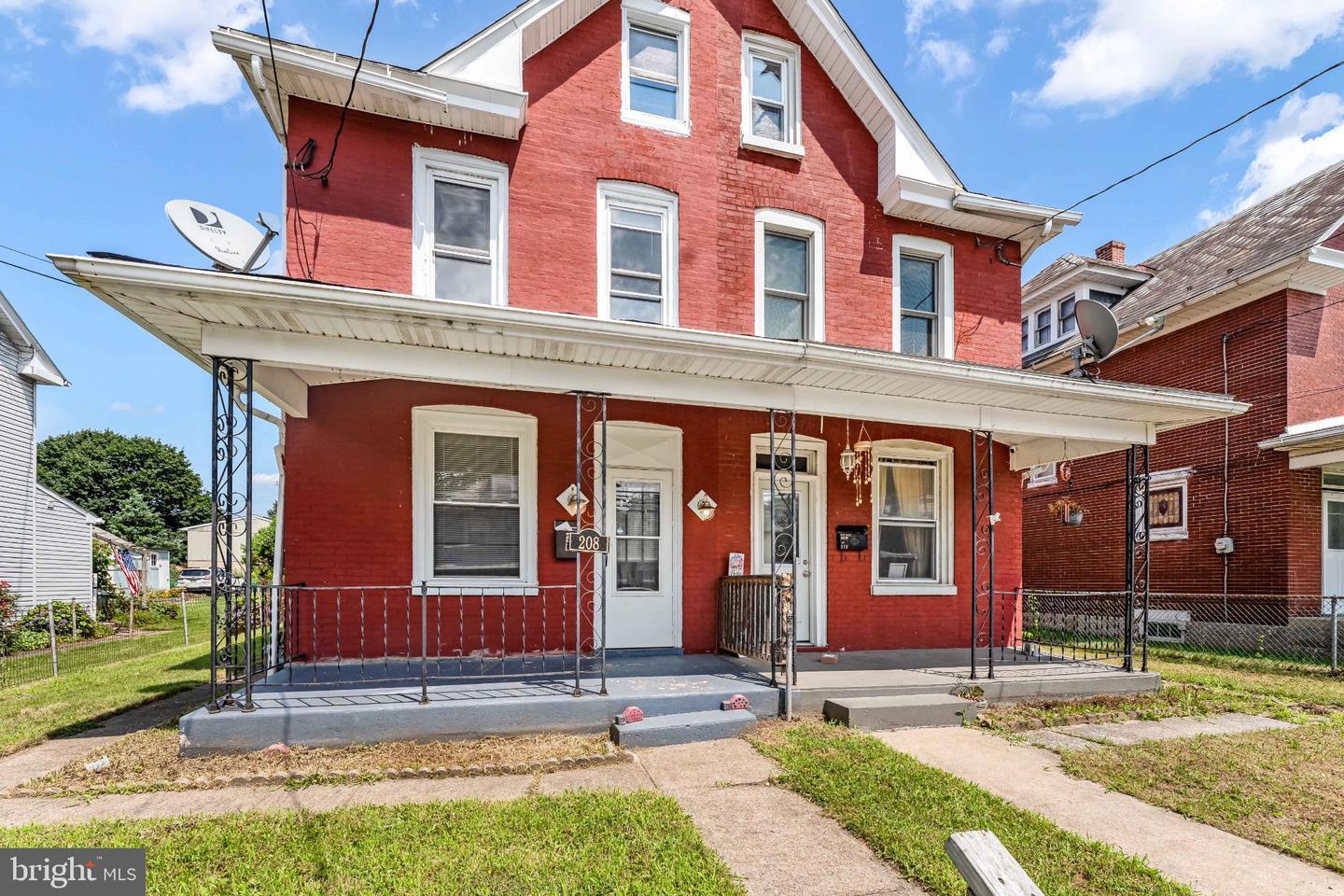 Property Photo: 208 S Enola Drive PA 17025
