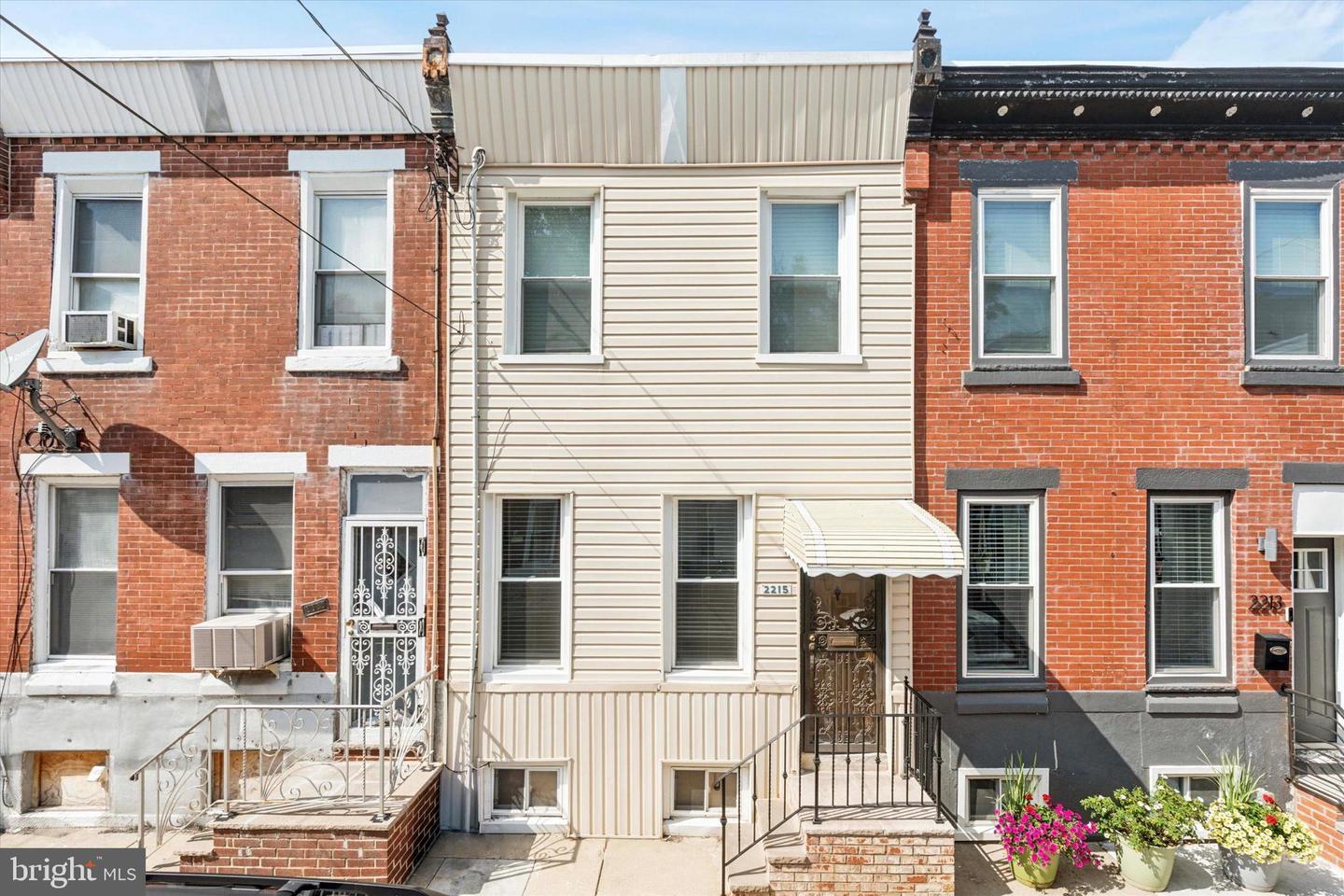 Property Photo:  2215 Watkins Street  PA 19145 