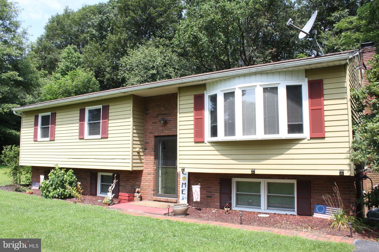 1780 Sunnyhill Lane  Dauphin PA 17018 photo