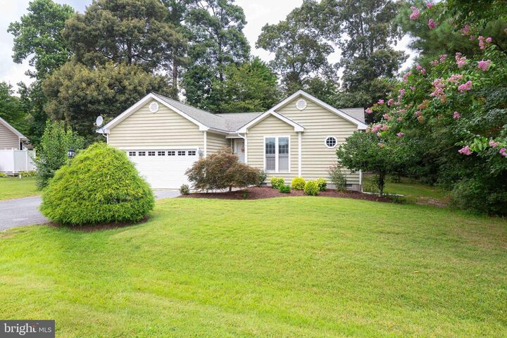 Property Photo: 30997 Oak Leaf Drive DE 19958