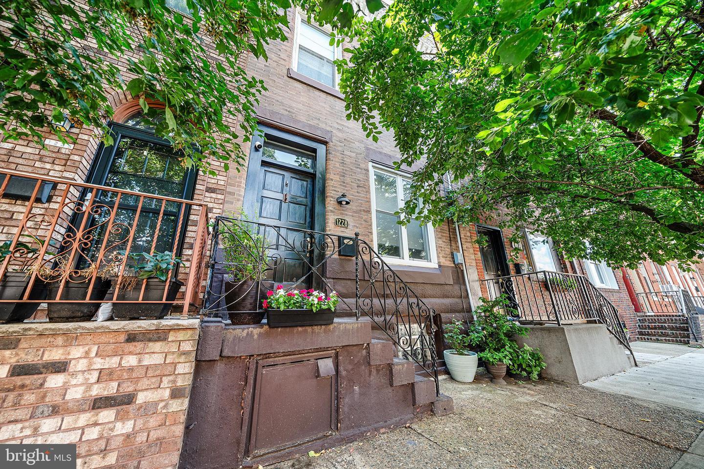 Property Photo: 1228 McKean Street PA 19148