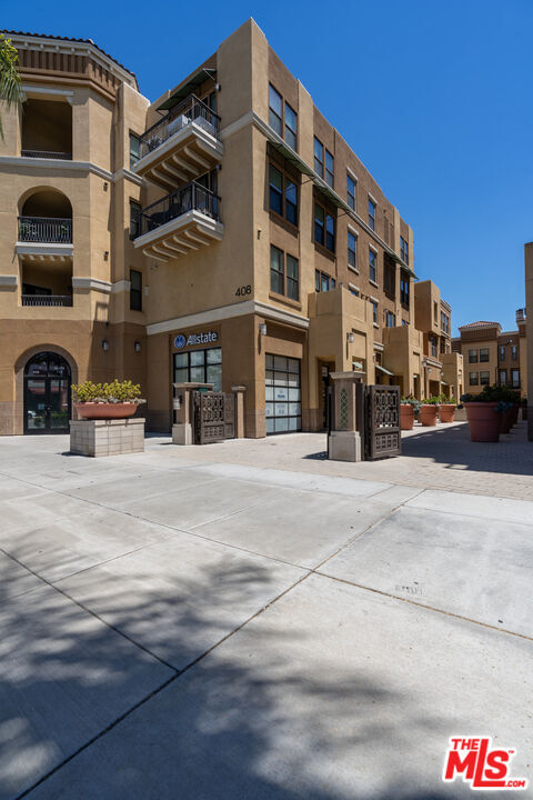 Property Photo: 408 W Main St CA 91801