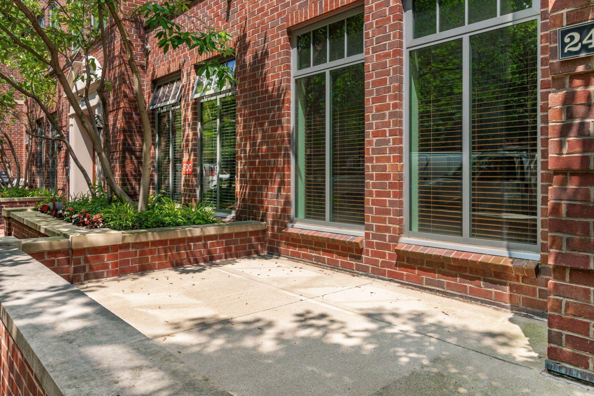 Property Photo: 250 Daniel Burnham Square OH 43215